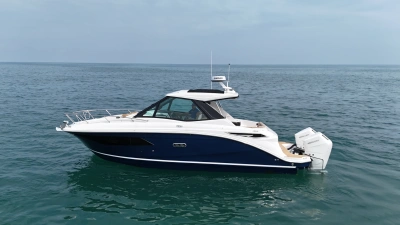 2026 Sea Ray Sundancer 320 Outboard