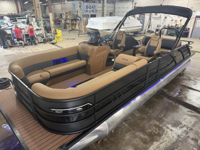 2027 Bentley Elite 253 Swingback 300HP Tritoon