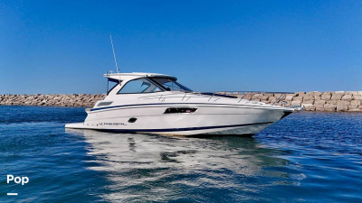 2019 Regal 35 SC