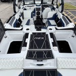 2027 Tige