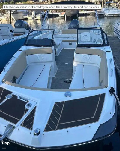 2020 Glastron GTD 220
