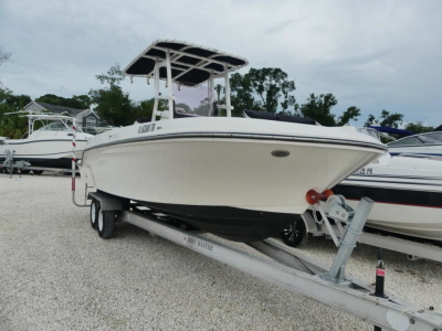 2023 Bayliner Trophy T22CC