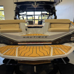 2027 Nautique
