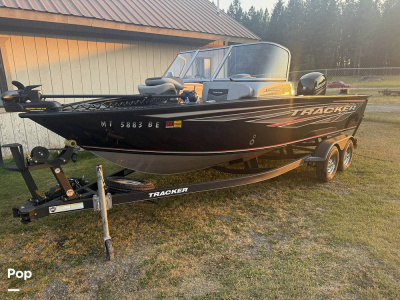 2019 Tracker TARGA V-19WT COMBO