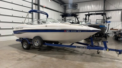 2002 Ebbtide 190 BR