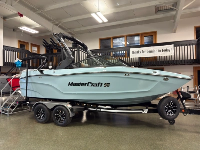 2027 Mastercraft XT20
