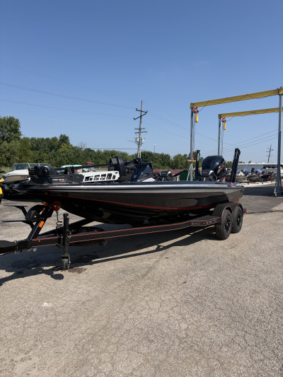 2027 Skeeter ZXE20