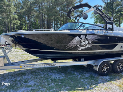 2017 Monterey 238 SS Roswell Surf Edition