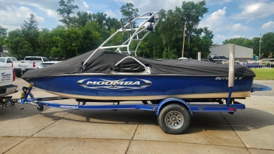 2010 Moomba OUTBACK V