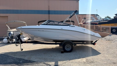 2024 Yamaha SX195