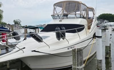2001 Silverton 330 Sport Bridge