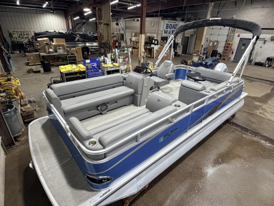 2022 Tahoe Sport 2080 CRB & 100HP Honda 4Stroke