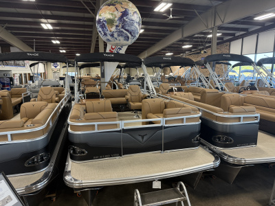 2027 Tahoe Sport 2180 SS Swingback VRB