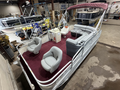 1998 Premier 180 Horizon & 40HP Honda 4Stroke