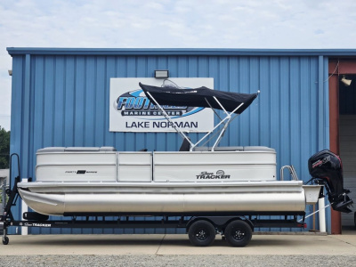 2027 Sun Tracker Party Barge® 22 DLX