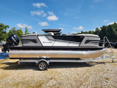 2027 Sylvan R-20 Party Fish
