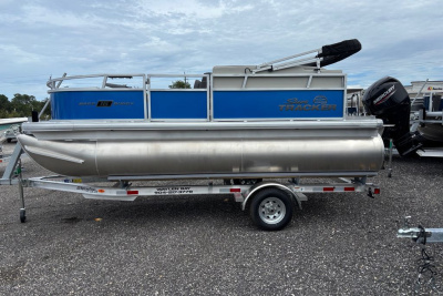 2027 Sun Tracker Bass Buggy