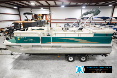 2000 Bennington 227L