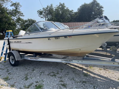 1998 Sea Hunt 172 Triton