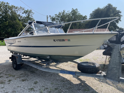 1988 Hydra Sports 200 Dual Console