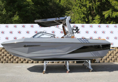 2027 Nautique G23