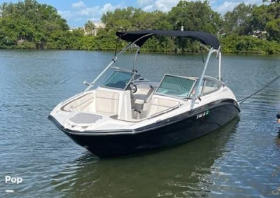 2013 Yamaha AR210