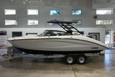 2026 Yamaha 252S