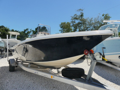 2016 Carolina Skiff DLV Series 218