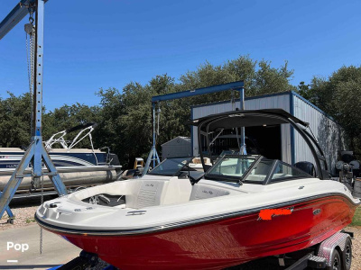 2024 Sea Ray SPX 210 OB