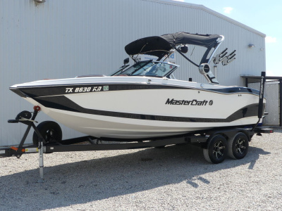 2021 Mastercraft X22