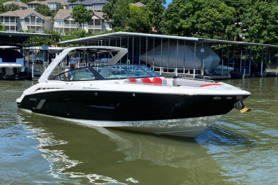 2014 Cruisers 328 Black Diamond
