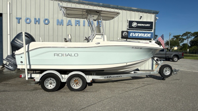 2016 Robalo R200