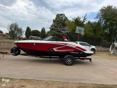 2019 Chaparral Vortex 203VRX