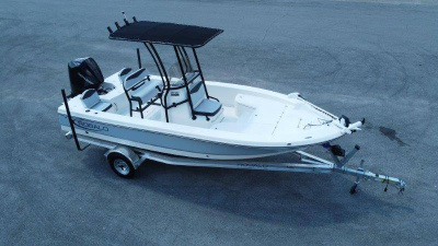 2027 Robalo R206 Cayman Pro