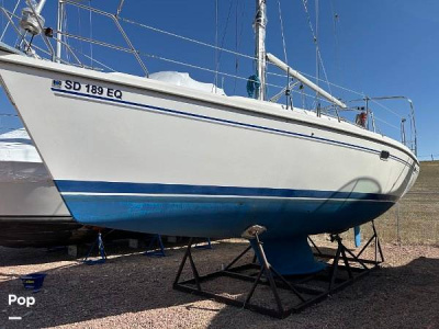 2004 Catalina 350
