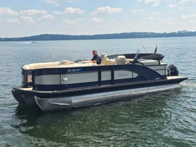 2020 Barletta L23QC TRITOON