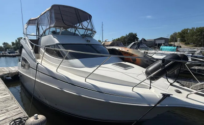 2004 Silverton 330 Sport Bridge