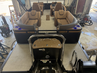 2027 Tahoe LTZ 2385 Quad Lounge 300HP Tritoon