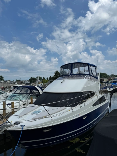 2005 Carver 33 SUPER SPORT