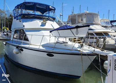 1989 Jefferson 37 Convertible