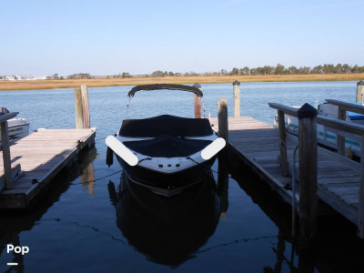 2005 Monterey 194FS