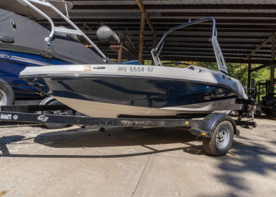 2016 Scarab 165