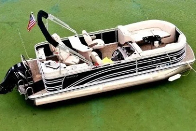 2018 Harris Solstice 220