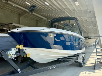 2026 Sea Ray SDX 230