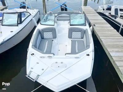 2025 Nautic Star 223 DC