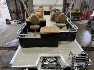 2027 Tahoe Sport 23E80 Fish & Cruise Pontoon & Honda 4-Stroke EFI