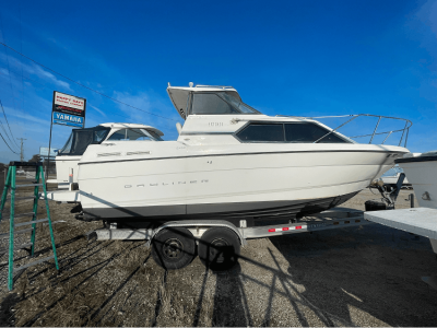 2001 Bayliner 2452 Ciera Express