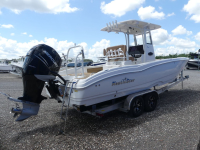 2023 Nautic Star 251 HYBRID