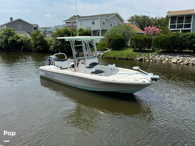 2019 Robalo 226 Cayman