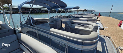 2023 Bennington 22SL